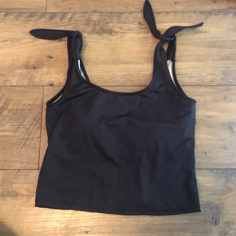 KORTNI JEANE TOP